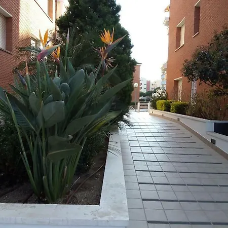 Two Bedrooms Flat With Private Garden In Fenals * Lloret de Mar